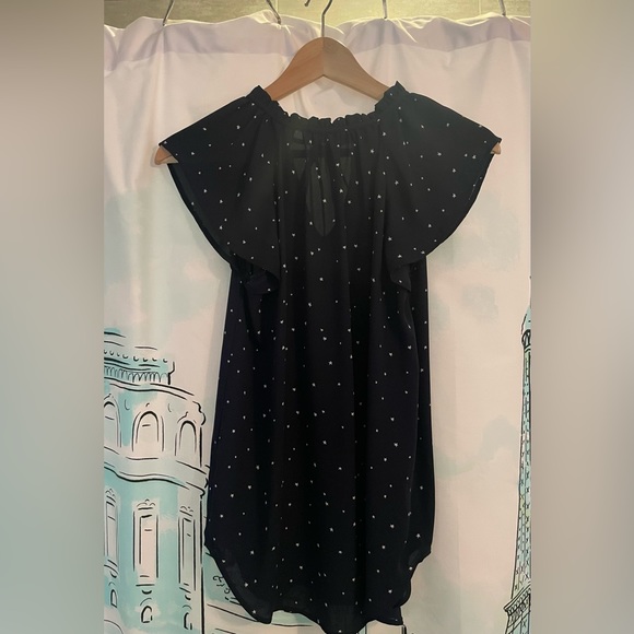 Starry Loft Cap-Sleeved Blouse - Picture 2 of 6